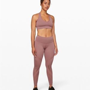 Barry’s x Lululemon set